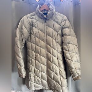 Patagonia Cream Puffer Long Coat Silver women’s M